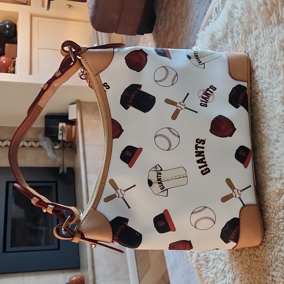 NWOT Dooney & Bourke  Baseball Hobo ⚾️ - Picture 5 of 12